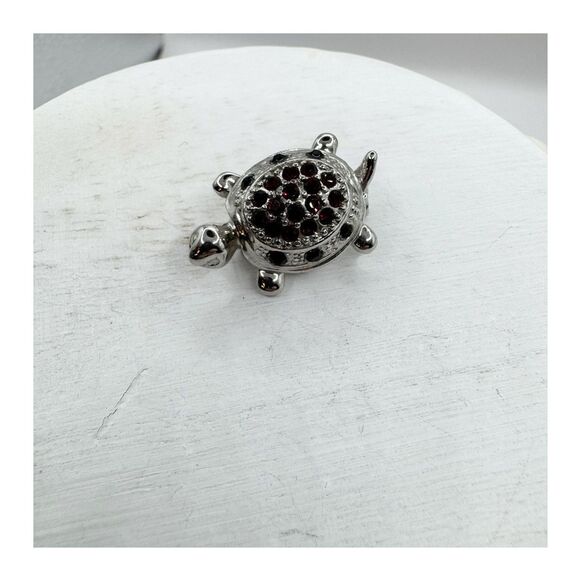 Vintage Turtle Brooch Pin Red Rhinestone Shell Silver Tone Animal Jewelry Kitsch - Picture 7 of 8